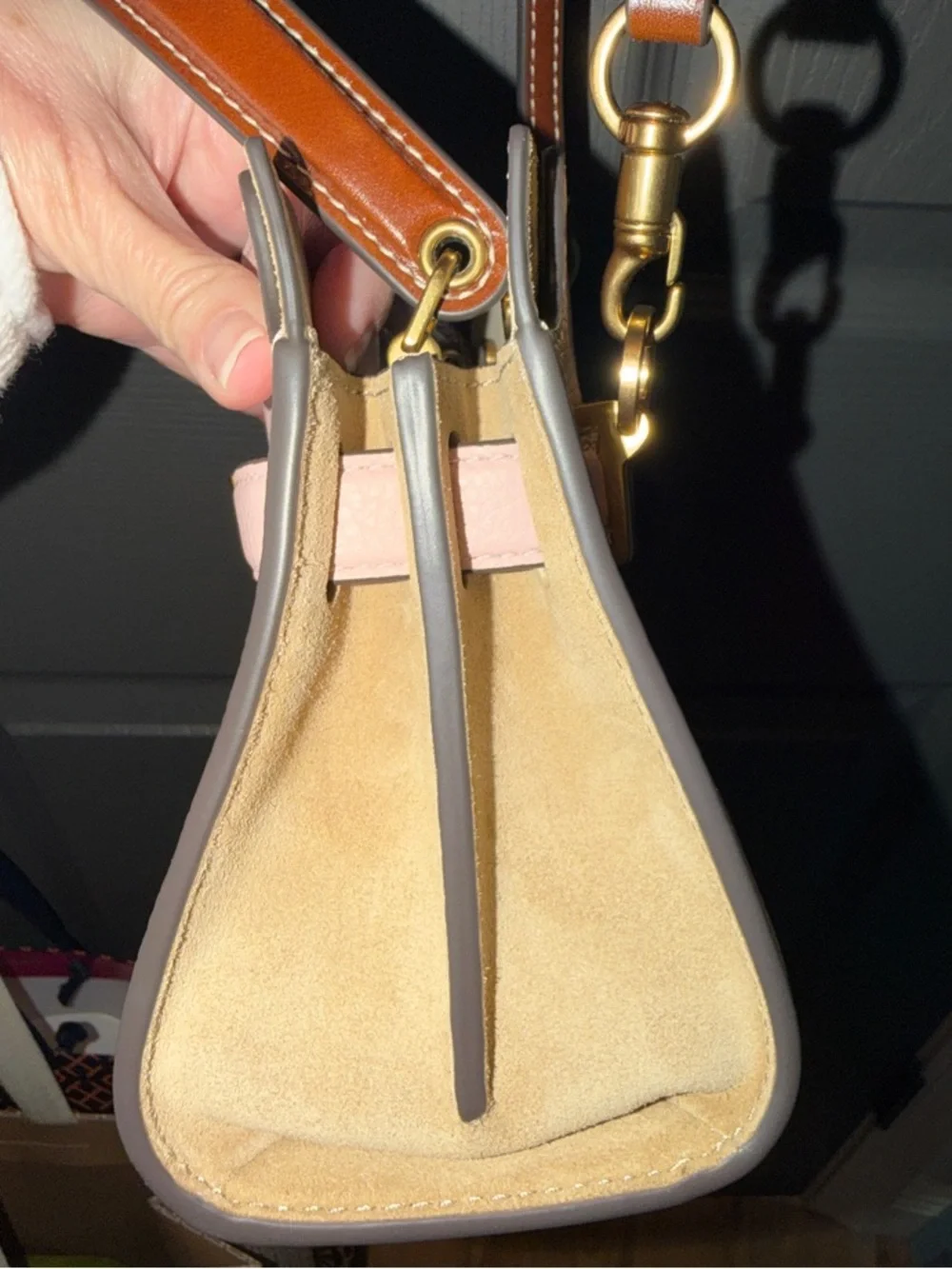 Tory Burch Petite Lee Radziwill Pebbled Pink Sand - Picture 9 of 11